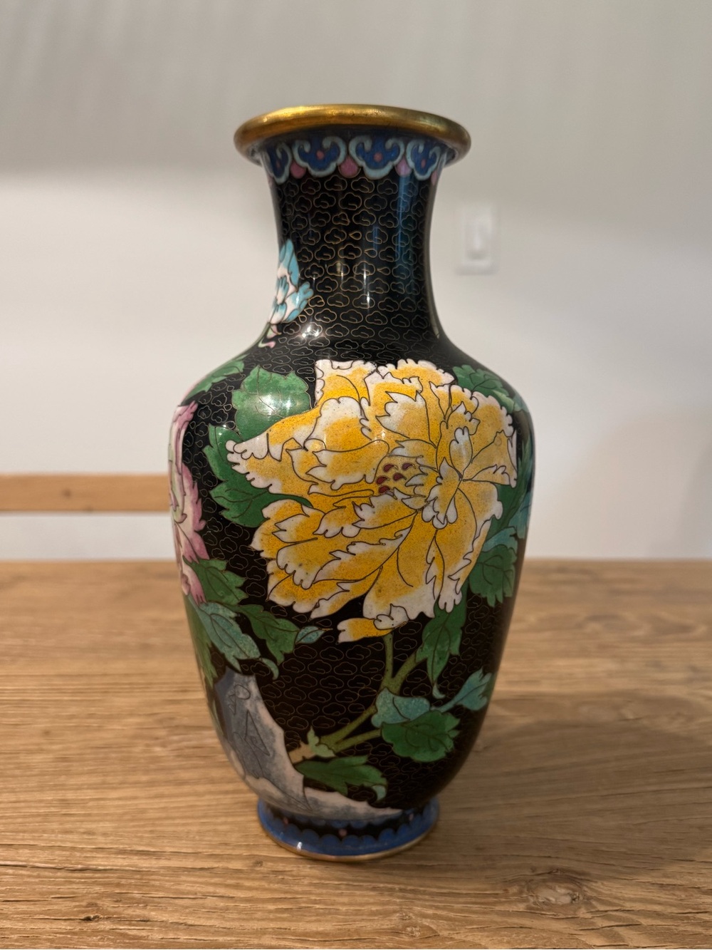 10" Vintage Chinese Cloisonné Black Enamel Vase Peony Floral Bird Motif Asian